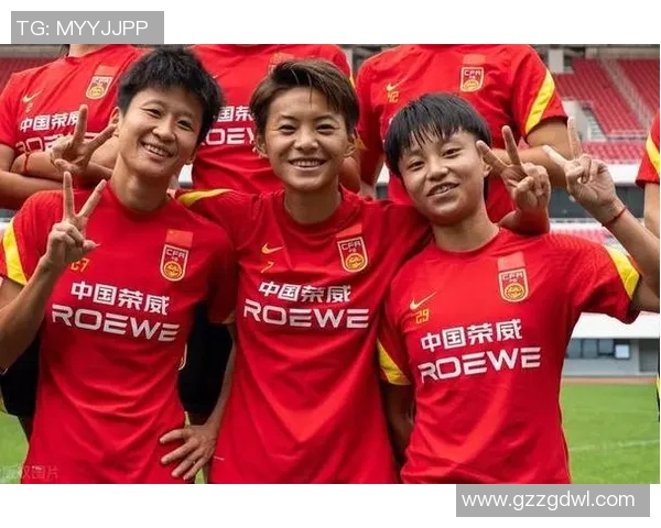 草蜢队与雷克雅未克队的激烈对决引发球迷热议与期待