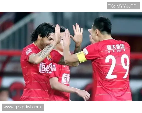 亚泰与恒大精彩对决直播视频回放及赛后分析全记录