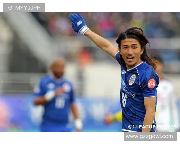 冈山绿稚与山形山神的激烈对决展现足球魅力与团队精神