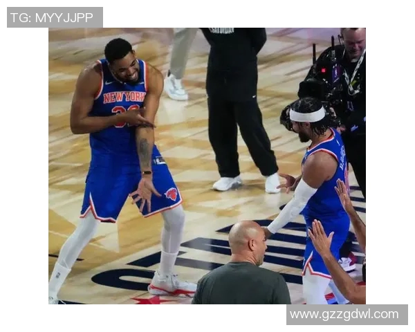 卡尔安东尼唐斯如何在NBA赛场上展现领袖风范与卓越实力