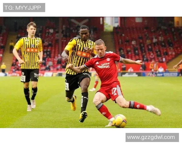 埃尔夫斯堡与赫根的精彩对决揭示了足球战术的博弈与激情