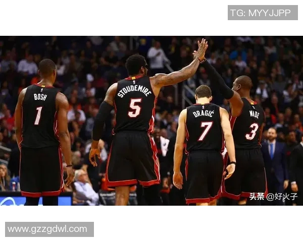 火箭队与热火队季前赛精彩录像回放全程回顾与分析