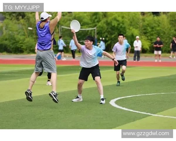 飞盘竞技盛况：上海飞盘队荣登全国第二名展现强大实力